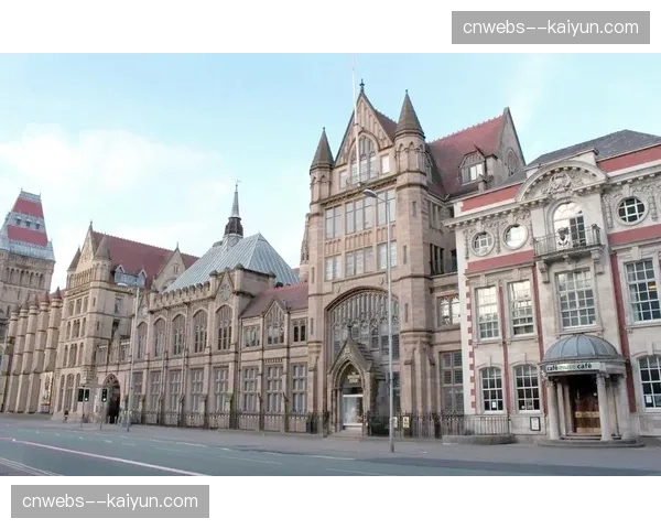 通讯:曼城俱乐部与曼彻斯特大学合作,开设体育管理与数据分析硕士项目 通讯:曼城俱乐部与曼彻斯特大学合作,开设体育管理与数据分析硕士项目